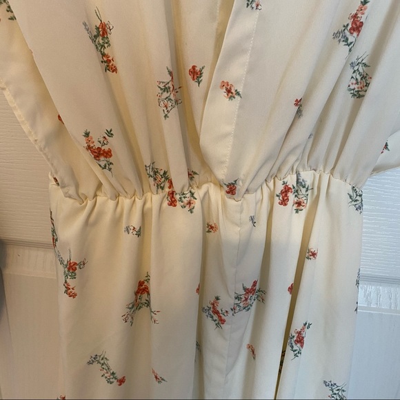 Earth Floral Dress - Picture 4 of 6